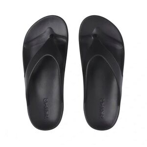 NEW Skims Waterproof Molded Sandal Platform Thong Onyx Black EU 39 US 8.5-9 RARE